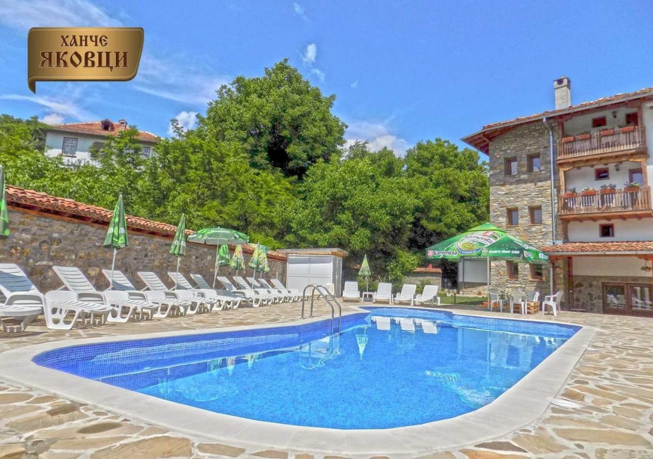 Yakovtsi Inn Экстерьер фото